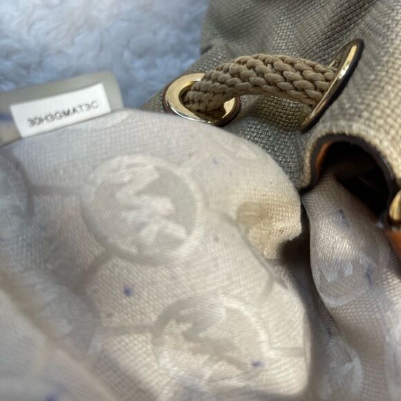 Michael Kors canvas faded gold shoulder bag Gold Threads Drawstring Rope Tassels - Picture 14 of 16